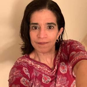 Meet your Posher, Beatriz